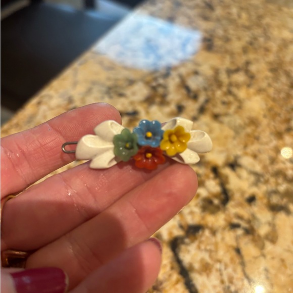 Vintage Child’s Barrette - Picture 5 of 5